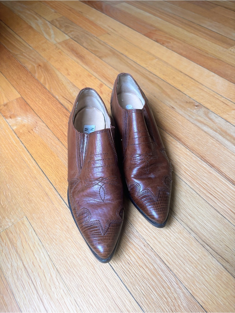 Nine West Brown Leather Pointed-Toe Western Ankle Booties